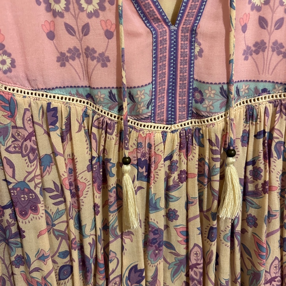 Spell Blouse - Picture 4 of 5